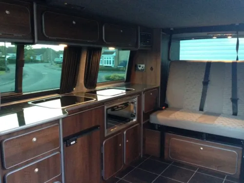 Photo 2 of 2010 60 reg Volkswagen Transporter T5 140 PS Brand New Campervan Conversion