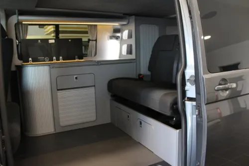 Photo 4 of 2017 17 Reg Volkswagen Transporter T6 Highline 102 Brand New Campervan Conversion RIB Bed, HiLo Roof