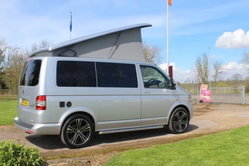 Photo 3 of 2015 15 Reg Volkswagen Transporter T5 Highline 102PS with Brand New Camper Van Motorhome Conversion
