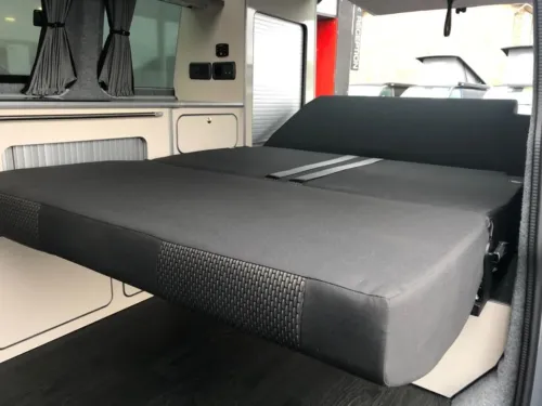 Photo 4 of 2021 71 Reg T6.1 110PS Highline with Rear Camera, LED Lights, Heated Seats and Carpet Cab