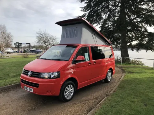 Photo 4 of 2013 63 Reg VW T5 with Brand New Campervan Conversion *BG63 DVT*