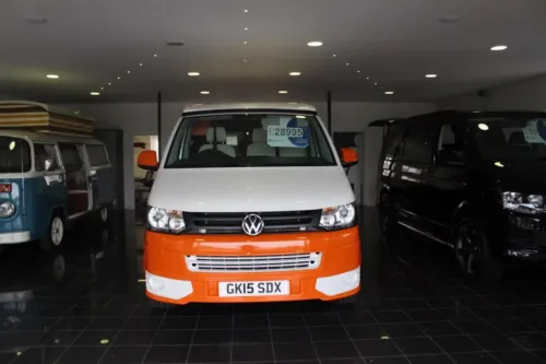 Photo 3 of 2015 15 Reg Volkswagen 2-Tone ‘Retro’ Style Transporter Brand New Camper Van Motorhome Conversion