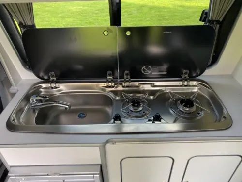 Photo 4 of 2018 18 Reg Volkswagen Transporter T6 Trendline 102PS with Brand New Campervan Conversion