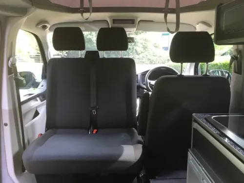 Photo 5 of 2018 18 Reg, T6 highline, 150ps with Brand New Campervan Conversion *PJ18 JFZ*