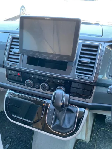 Photo 4 of 2018 18 Reg VW California Ocean Campervan