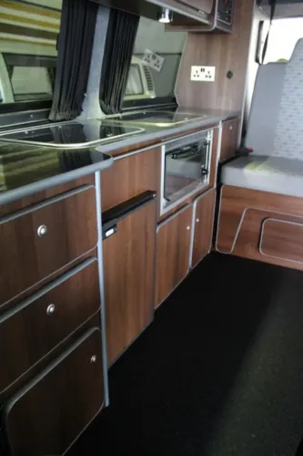 Photo 4 of 2011 61 Reg Volkswagen T5 LWB Transporter Brand New Campervan Motorhome Conversion 140PS