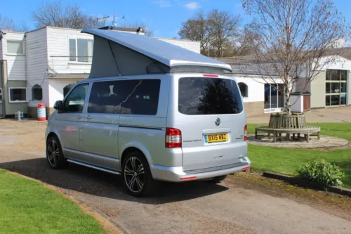 Photo 5 of 2015 15 Reg Volkswagen Transporter T5 Highline 102PS with Brand New Camper Van Motorhome Conversion