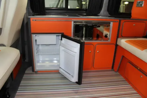 Photo 4 of 2015 15 Reg Volkswagen 2-Tone ‘Retro’ Style Transporter Brand New Camper Van Motorhome Conversion