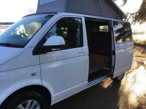 Photo 3 of 2014 64 Reg VW T5 Trendline with Full Campervan Conversion *GL64 YNT*