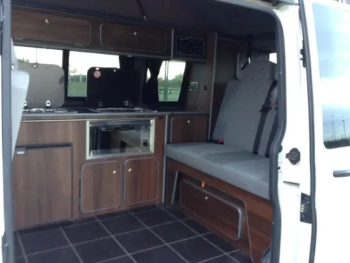 Photo 4 of 2010 10 Reg Volkswagen T5 Transporter Brand New Campervan Motorhome Conversion with Bodykit