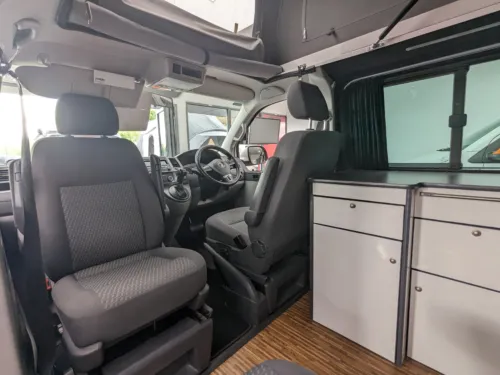 Photo 3 of 2014 14 Reg T30 180 DSG Highline Day Van in White