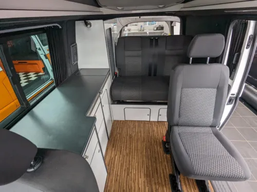 Photo 5 of 2014 14 Reg T30 180 DSG Highline Day Van in White