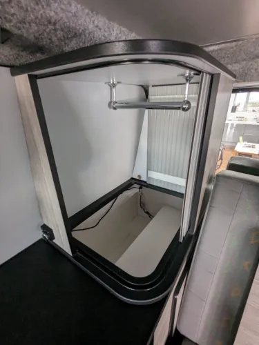 Photo 3 of 2009 58 REG T5 84PS BARN DOORS – PRE OWNED – CAMPERVAN CONVERSION