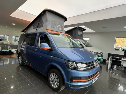 Photo 5 of 2018 18 REG VV T6 TRANSPORTER WITH AIR CON 102PS SWB BARN DOORS – CAMPERVAN CONVERSION