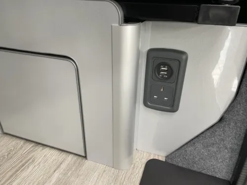 Photo 5 of 2024 24 REG VW T6.1 BUSINESS PACK 110PS SWB TAILGATE – REAR CAMERA, HEATED SEATS – BRAND NEW CAMPERVAN CONVERSION