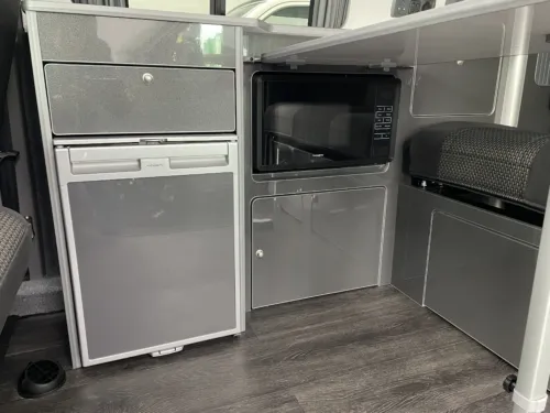 Photo 3 of 2024 24 REG VW T6.1 110PS HIGHLINE SWB TAILGATE – REAR CAMERA, HEATED SEATS, LED LIGHTS – BRAND NEW CAMPERVAN CONVERSION