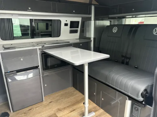 Photo 2 of 2024 74 REG VW T6.1 BUSINESS PACK 110PS SWB TAILGATE – BRAND NEW CAMPERVAN CONVERSION