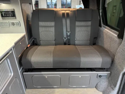 Photo 4 of 2021 71 REG VW T6.1 150DSG HIGHLINE SWB TAILGATE – LED LIGHTS, HEATED SEATS, REAR CAMERA, CARPETED CAB, MUDFLAPS – CAMPERVAN CONVERSION
