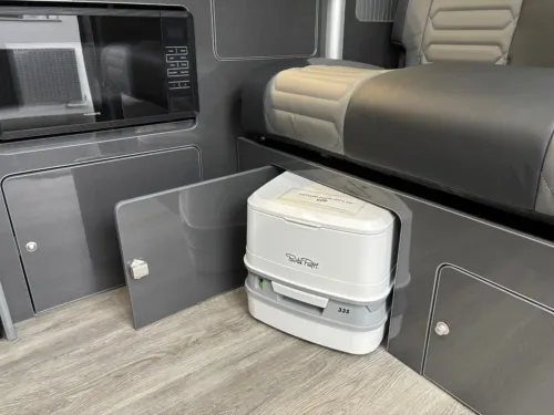 Photo 5 of 2025 75 REG VW T7 170PS 8SP AUTOMATIC COMMERCE PRO SWB BARN DOORS – PARKING PACKAGE PREMIUM PLUS, LED EXCLUSIVE REAR LIGHTS, ‘STYLE’ FRONT SEATS – BRAND NEW CAMPERVAN CONVERSION – FIXED RIB BED
