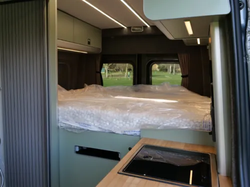 Photo 4 of 2025 75 REG VW CRAFTER CR35 MWB 177PS AUTO FWD COMMERCE PLUS – HEATED SEATS, REAR CAMERA, LED LIGHTS, HEATED TIPTRONIC LEATHER STEERING WHEEL – BRAND NEW ‘EVO KIT’ CONVERSION