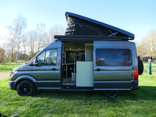 Photo 1 of 2025 75 REG VW CRAFTER CR35 MWB 177PS AUTO FWD COMMERCE PLUS – HEATED SEATS, REAR CAMERA, LED LIGHTS, HEATED TIPTRONIC LEATHER STEERING WHEEL – BRAND NEW ‘EVO KIT’ CONVERSION