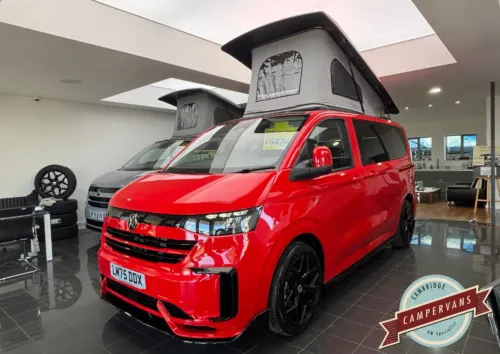 Photo of 2025 75 REG VW T7 110PS 6SP MANUAL COMMERCE PRO SWB TAILGATE – HEATED STEERING WHEEL, LED EXCLUSIVE REAR LIGHTS – BRAND NEW CAMPERVAN CONVERSION – FIXED RIB BED