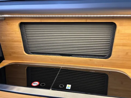 Photo 5 of 2025 75 REG VW T7 150PS 8SP AUTO COMMERCE SWB BARN DOORS – TWO TONE CLEAR WHITE/STONE BLUE – BRAND NEW CAMPERVAN CONVERSION – FIXED RIB BED