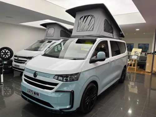 Photo 1 of 2025 75 REG VW T7 150PS 8SP AUTO COMMERCE SWB BARN DOORS – TWO TONE CLEAR WHITE/STONE BLUE – BRAND NEW CAMPERVAN CONVERSION – FIXED RIB BED