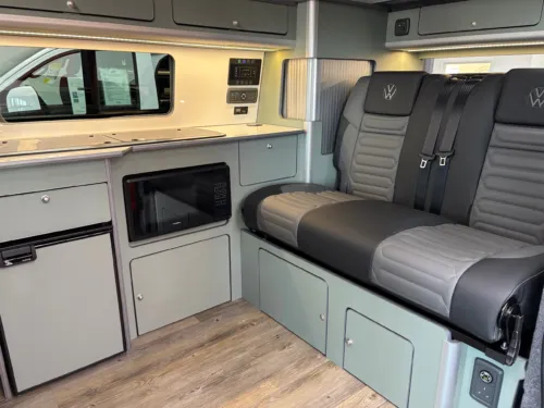 Photo 2 of 2025 75 REG VW T7 150PS 8SP AUTOMATIC COMMERCE PRO SWB TAILGATE – HEATED STEERING WHEEL, LED EXCLUSIVE REAR LIGHTS, ‘STYLE’ FRONT SEATS – BRAND NEW CAMPERVAN CONVERSION – FIXED RIB BED