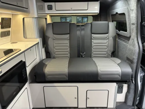 Photo 4 of 2025 75 REG VW T7 150PS 8SP AUTOMATIC COMMERCE PRO SWB TAILGATE – HEATED STEERING WHEEL, LED EXCLUSIVE REAR LIGHTS, ‘STYLE’ FRONT SEATS – BRAND NEW CAMPERVAN CONVERSION – FIXED RIB BED