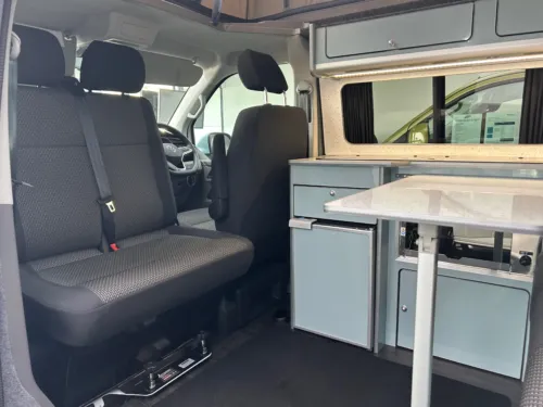 Photo 3 of 2024 74 REG VW T6.1 HIGHLINE 150PS 6SP MANUAL TAILGATE – LED LIGHTS, REAR CAMERA, HEATED SEATS – CANDY WHITE/STONE BLUE