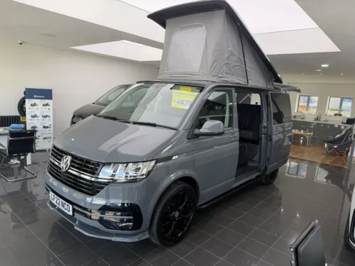 Photo of 2022 22 VW TRANSPORTER T6.1 HIGHLINE 150PS 6SP MANUAL – PURE GREY – METALLIC GREY WOOD – LONDON ASH WORKTOP – JET BLACK FLOOR – ADAPTIVE CRUISE CONTROL – CLIMATIC AIR CONDITIONING – REB BED