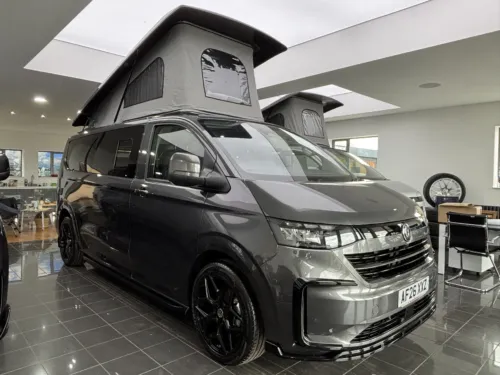 Photo 3 of 2026 26 REG VW T7 170PS 8SP AUTOMATIC COMMERCE PRO LWB TAILGATE – T32, LED EXCLUSIVE REAR LIGHTS, NAV SYSTEM, FACTORY TOW BAR – BRAND NEW CAMPERVAN CONVERSION – GRAPHITE DUST