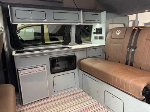 Photo 2 of 2022 22 REG VW T6.1 150DSG AUTOMATIC, BUSINESS PACK, SWB, TAILGATE – CAMPERVAN CONVERSION – STONE BLUE & CANDY WHITE