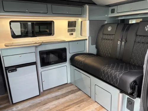 Photo 3 of 2026 26 REG VW T7 110PS 6SP MANUAL COMMERCE PRO SWB TAILGATE – CLASSIC CONVERSION – FIXED RIB BED – GRAPHITE DUST